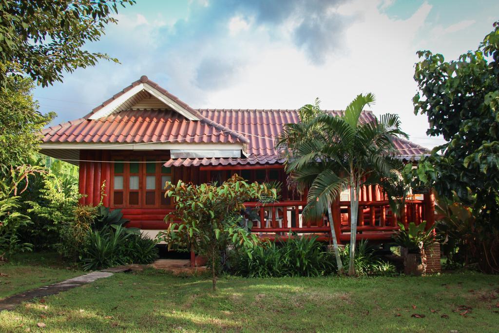 Pai Porpeang Guesthouse Buitenkant foto