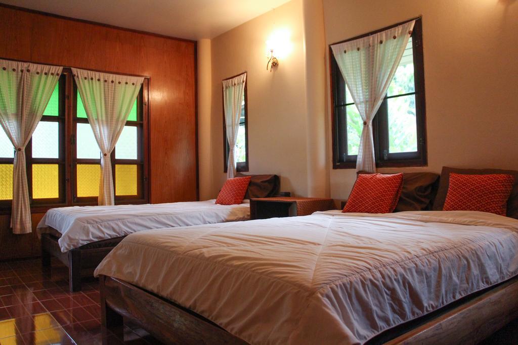 Pai Porpeang Guesthouse Buitenkant foto